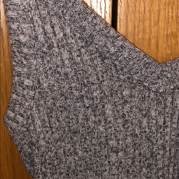 Gray speckled winter tank - Picture 3 of 3